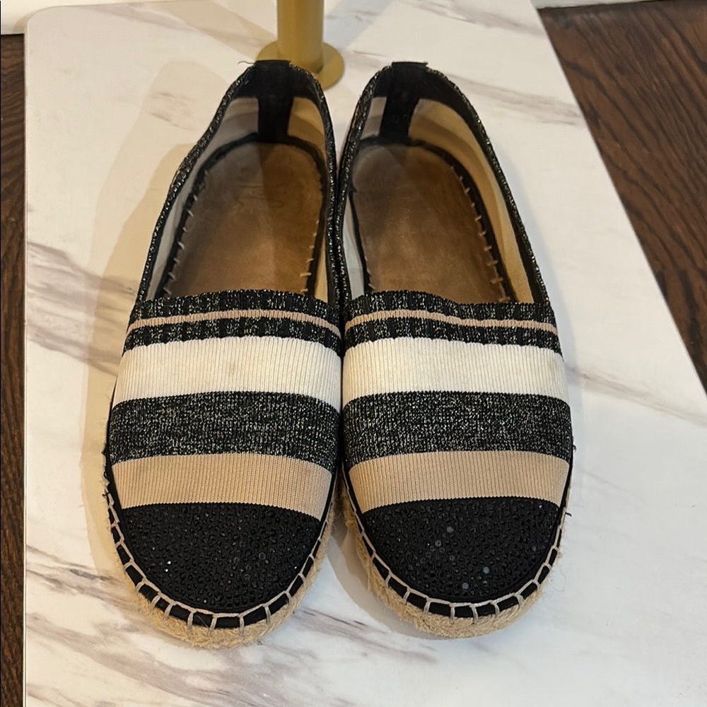 INC International Concepts Black and Cream Espadrilles size medium 8.5